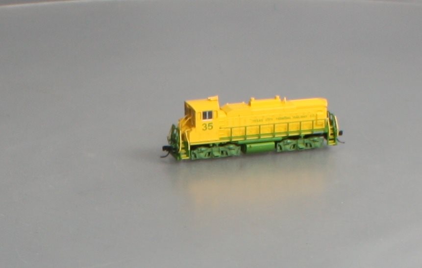 Atlas 52555 N Scale Texas City Terminal MP15DC w/Decoder #35