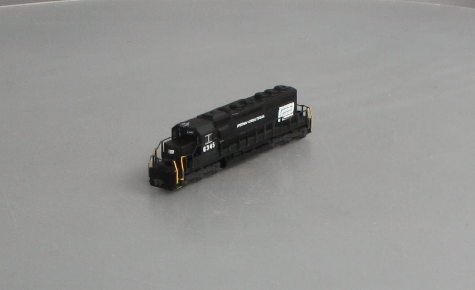 Kato 176-2001 N Algoma Central SD40 Diesel Locomotive #180