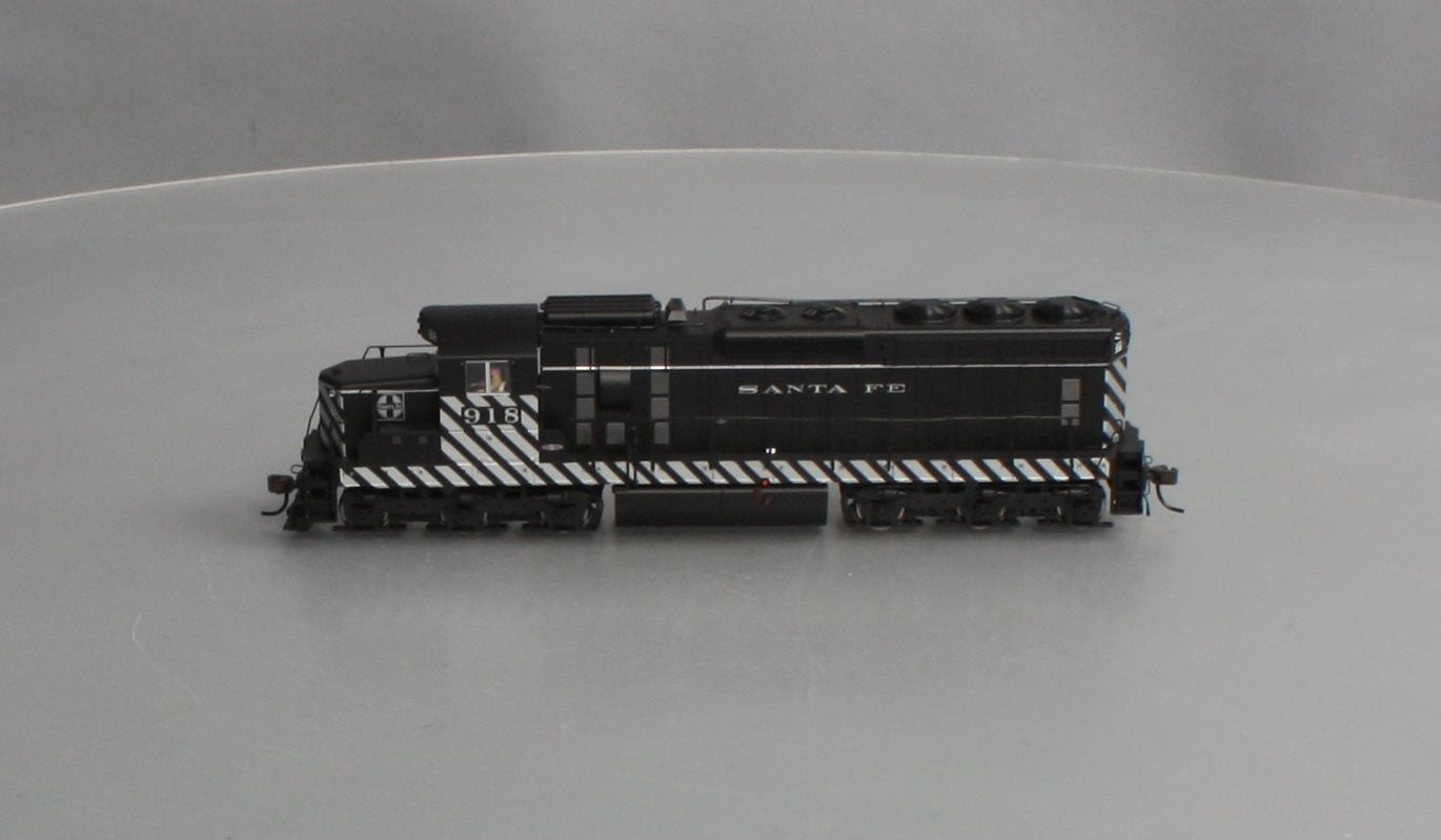 Atlas 7964 HO Santa Fe SD24 with DCC & Sound, Small Lettering #918