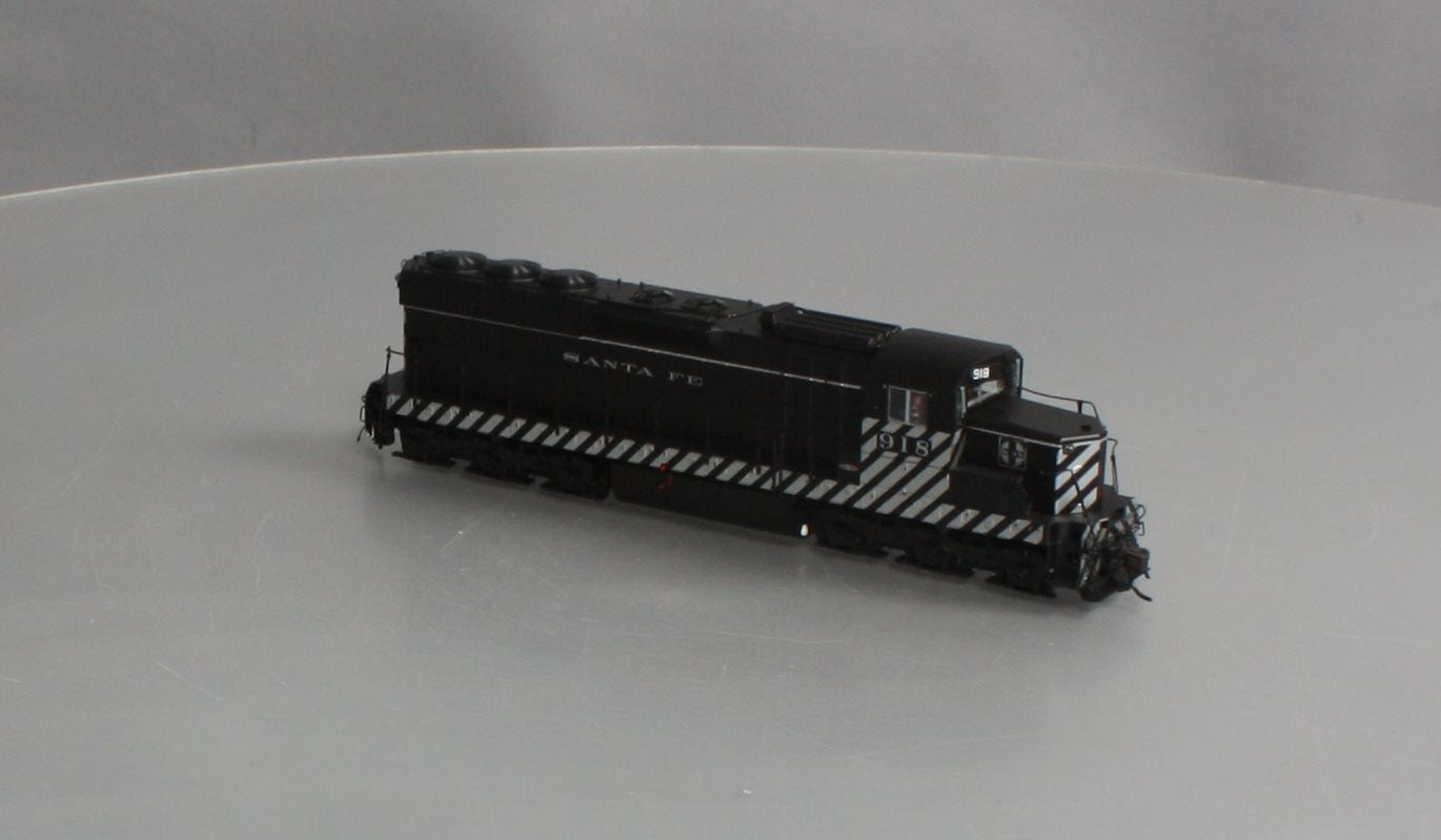 Atlas 7964 HO Santa Fe SD24 with DCC & Sound, Small Lettering #918