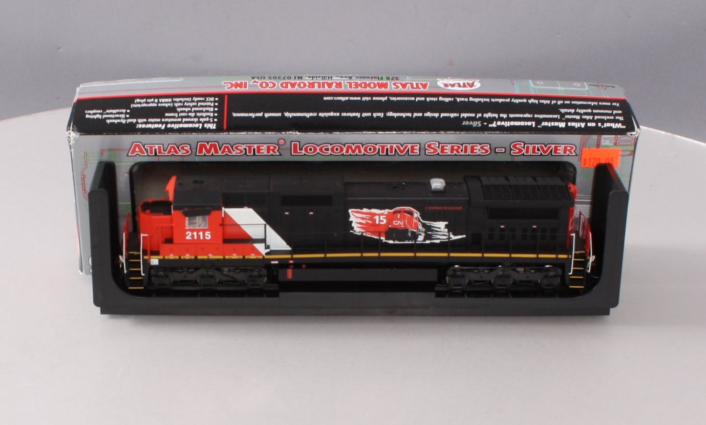Atlas 10001227 HO Scale CN Dash 8-40C Diesel Locomotive #2115