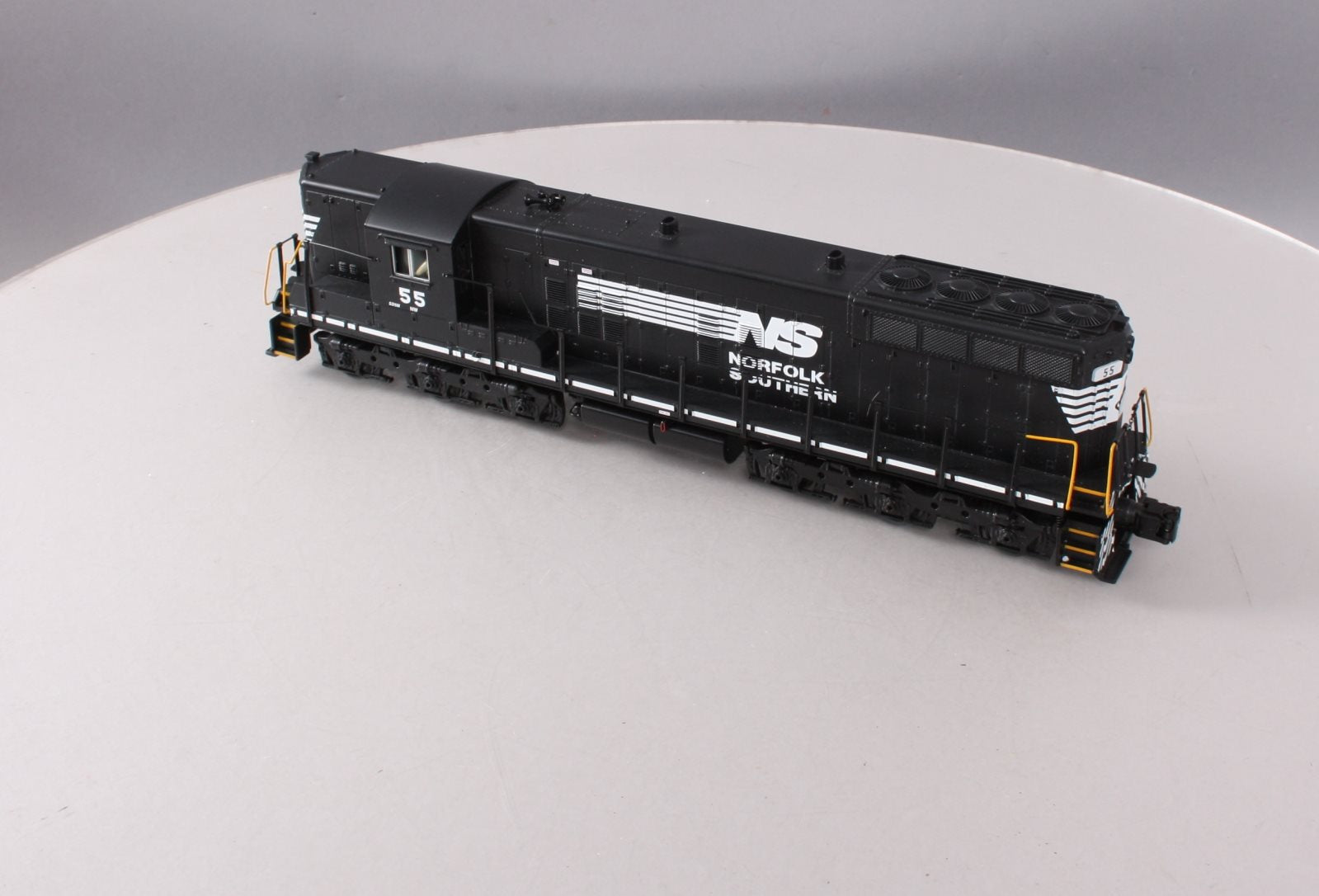 MTH 30-20197-1 Norfolk Southern SD-9 Diesel Engine w/Proto-Sound 3.0 #55