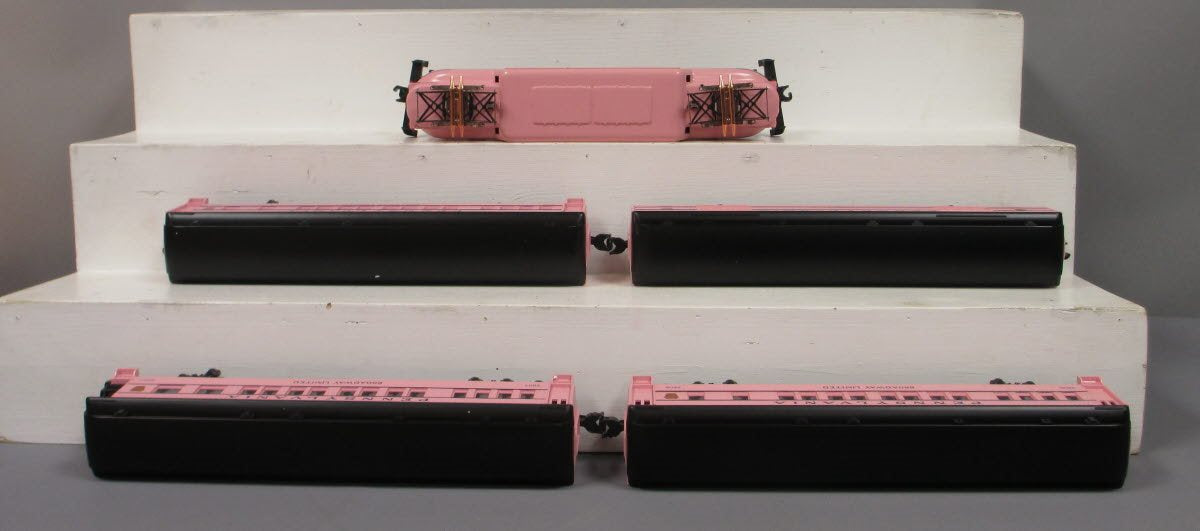 Williams 00308 Girl's Pennsylvania GG-1 O Gauge Electric Passenger Train Set