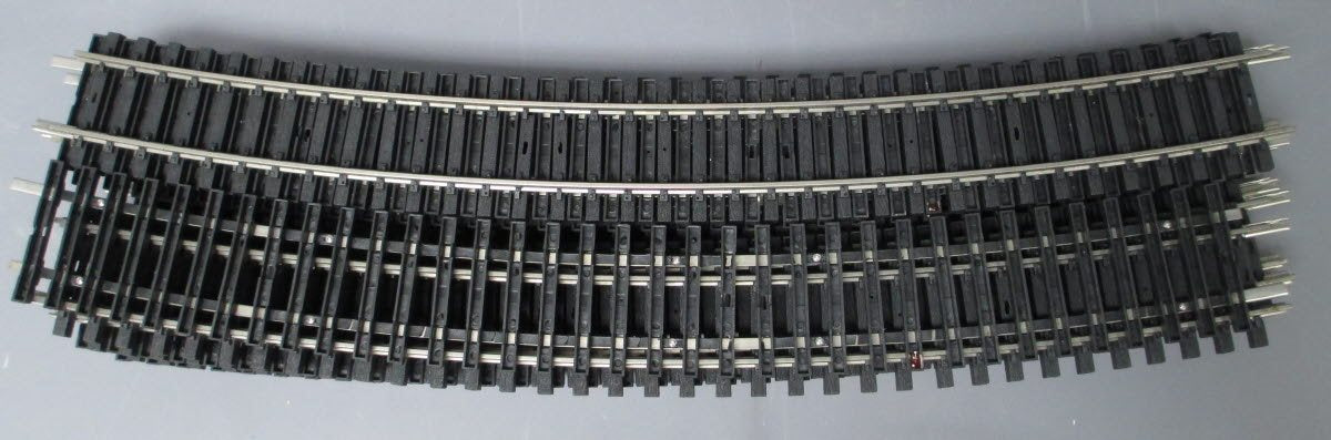 Aristo-Craft 20122 12' Stainless Steel USA Style Curved Track Sections (16)