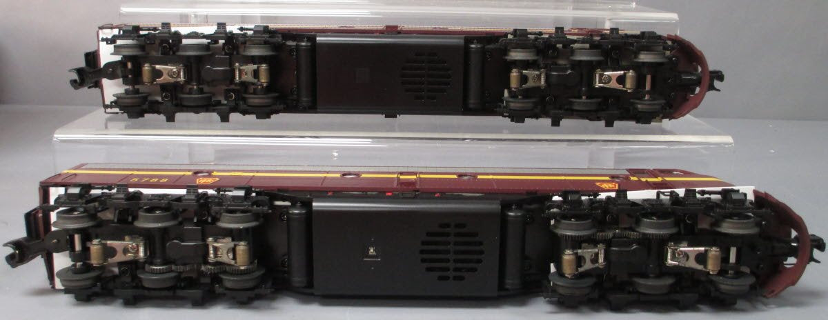Lionel 6-39600 O Pennsylvania Legacy E8 AA Diesel Locomotive Set #5788/5789