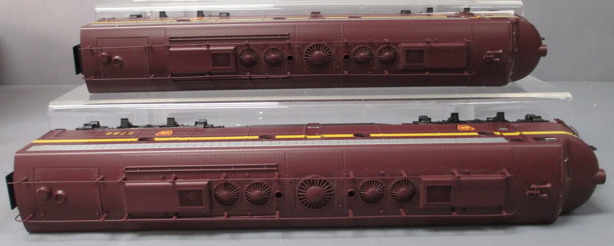 Lionel 6-39600 O Pennsylvania Legacy E8 AA Diesel Locomotive Set #5788/5789