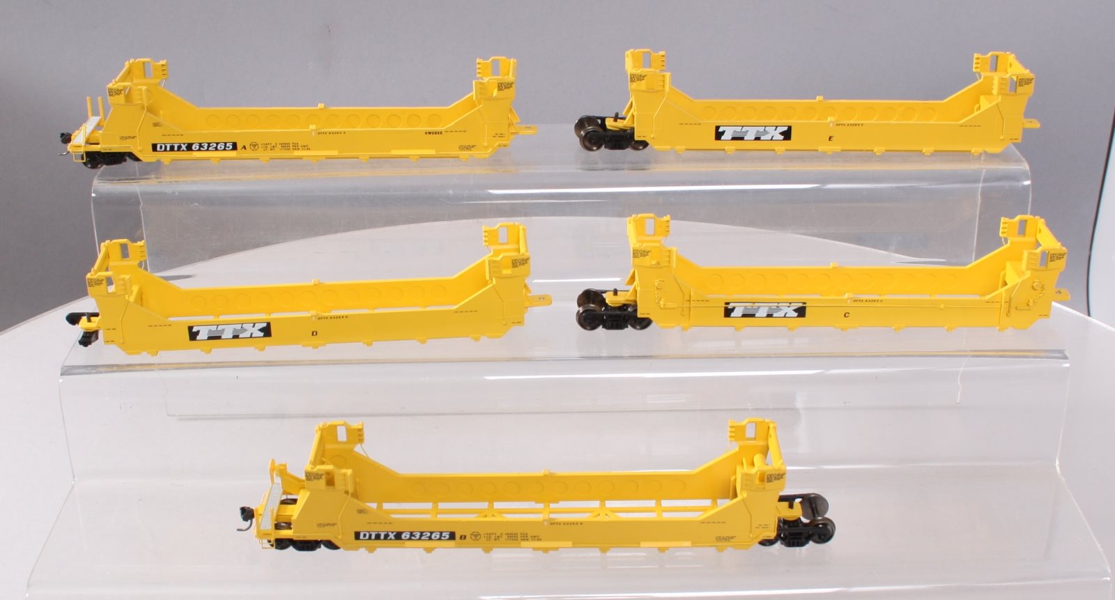 InterMountain 47601-06 HO TTX Twin Stack 5-Unit Container Car # 63265