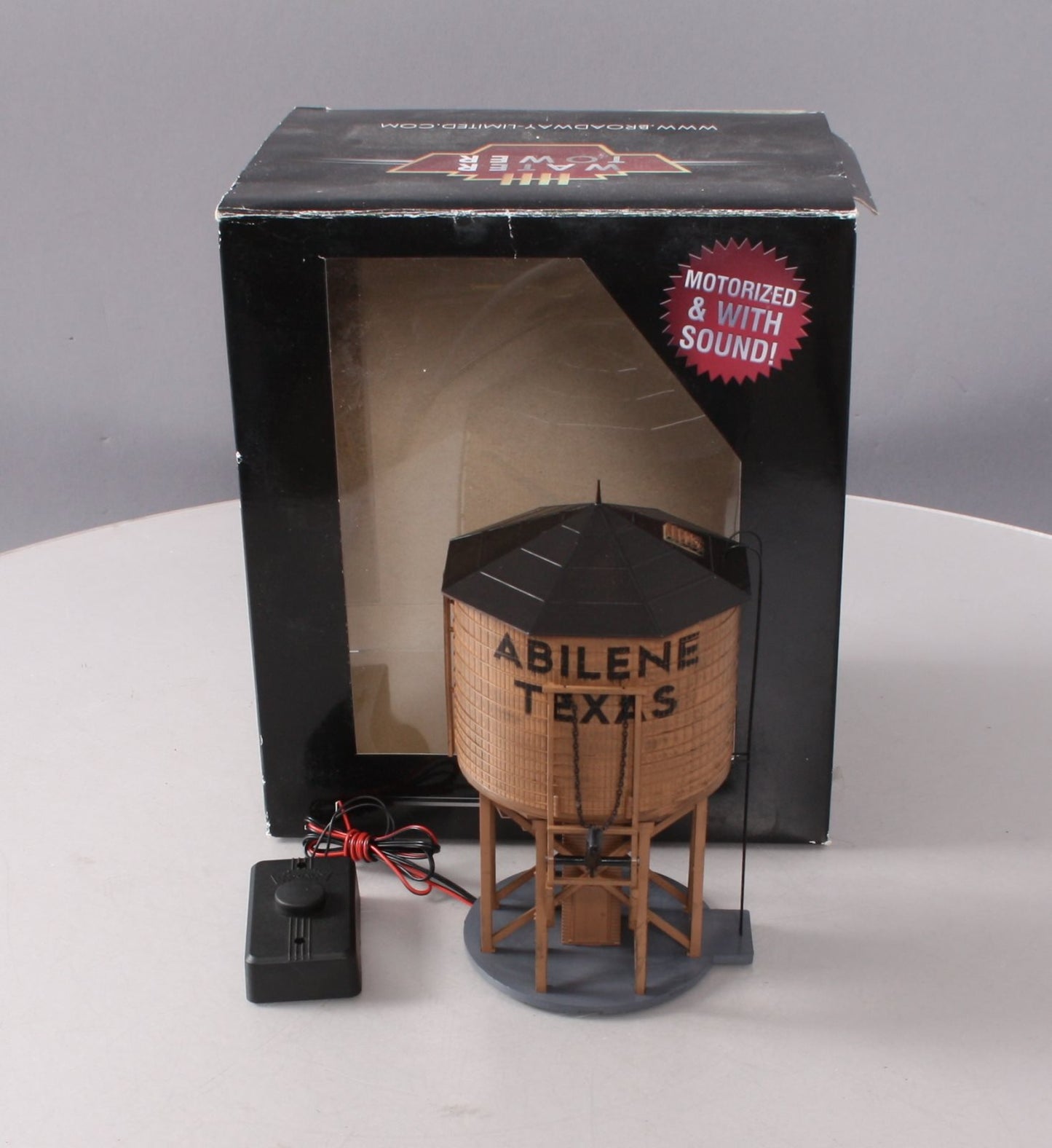 Broadway Limited 6096 HO City of Abilene Operating Water Tower with Sound