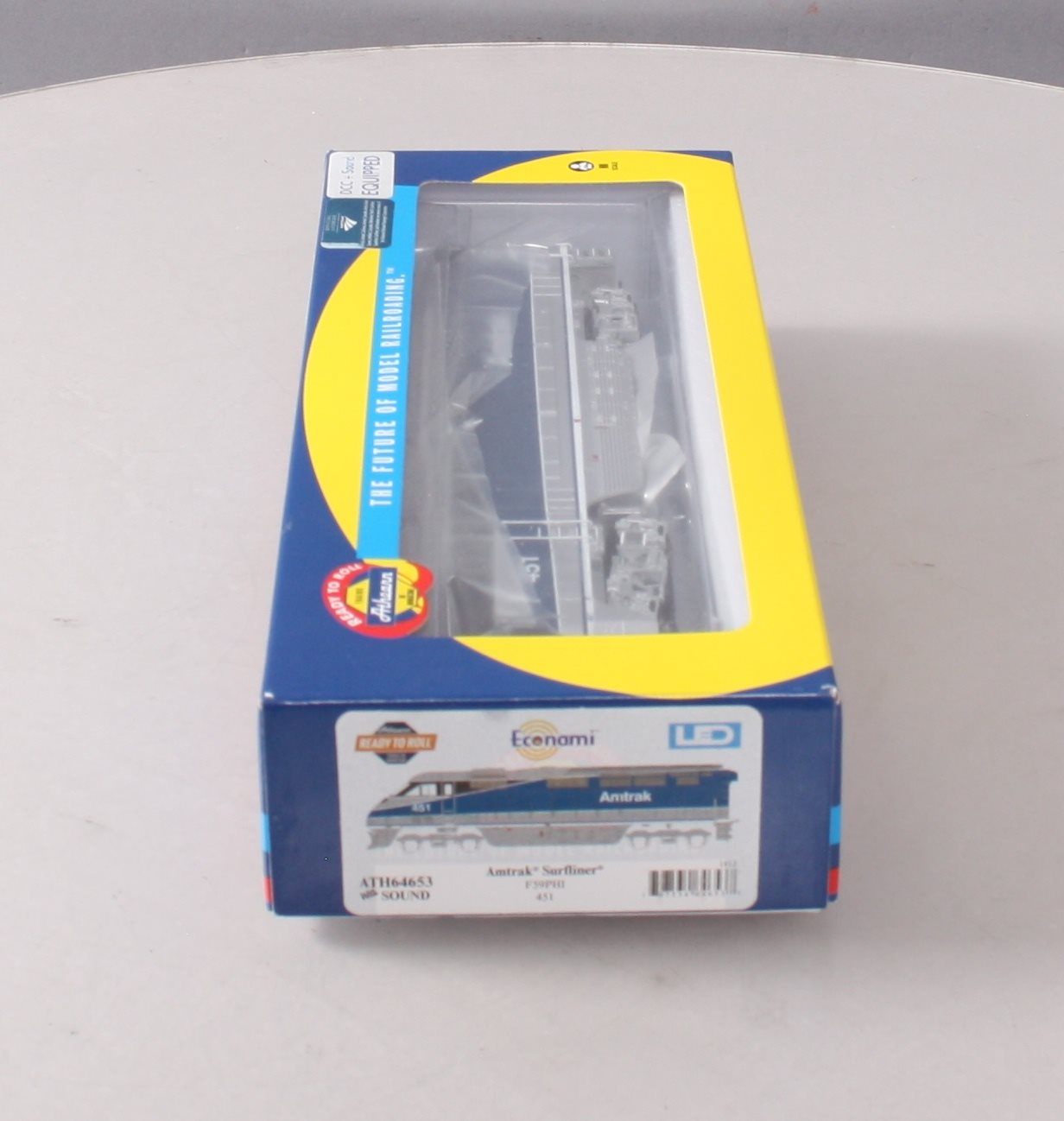 Athearn 64653 HO Amtrak RTR F59PHI Diesel Locomotive with DCC & Sound #451