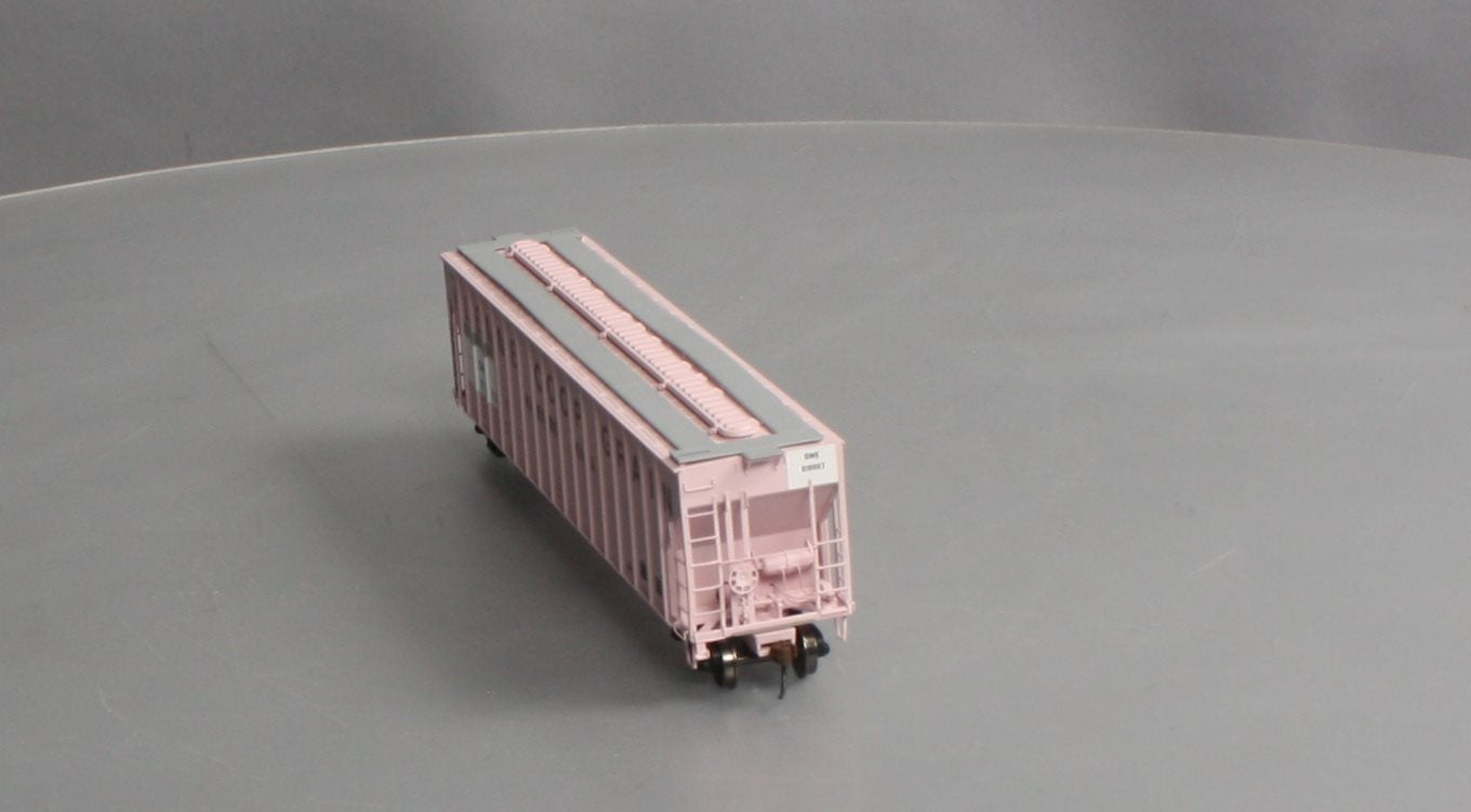 Athearn 81998 HO Dakota, Minnesota and Eastern FMC 4700 Covered Hopper #810007