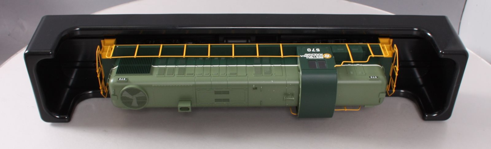 Atlas 20-80004B O British Columbia Railway Alco RS3 Diesel Engine - 2-Rail #570