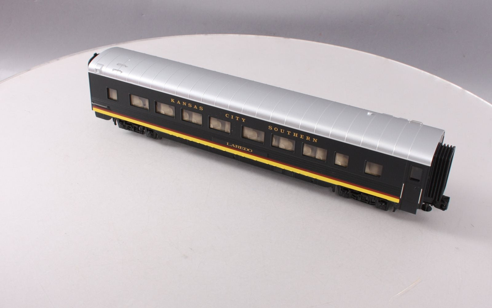 MTH 30-67590 O KCS 60' Streamlined Coach
