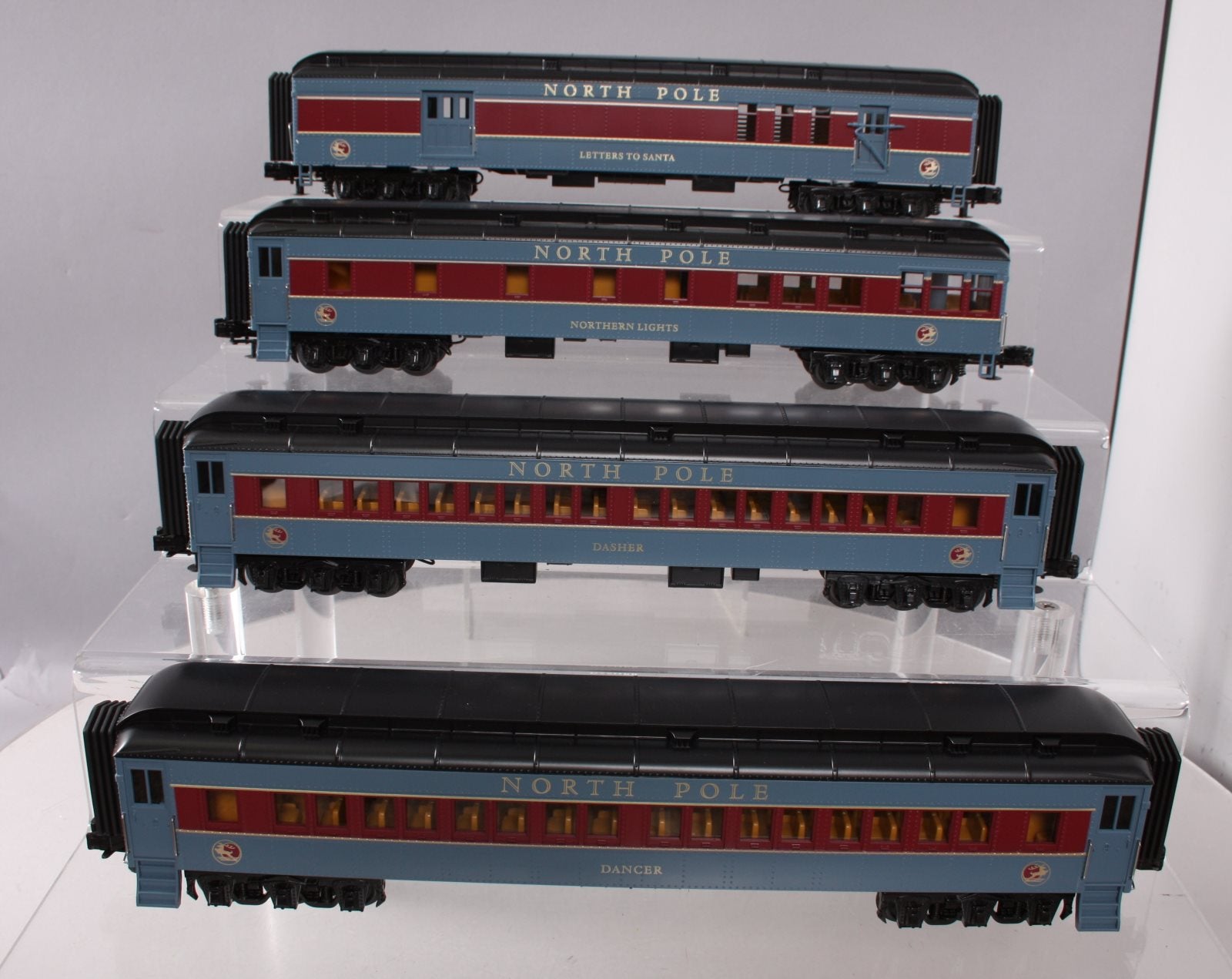 MTH 30-69279 O North Pole 60' Madison Passenger 4-Car Set