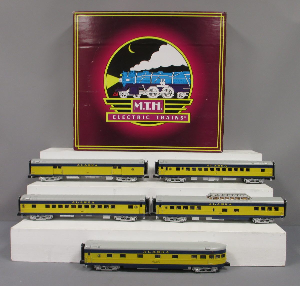 MTH 20-65235 O Alaska 5pk 70' Smoothside Psg.Cars