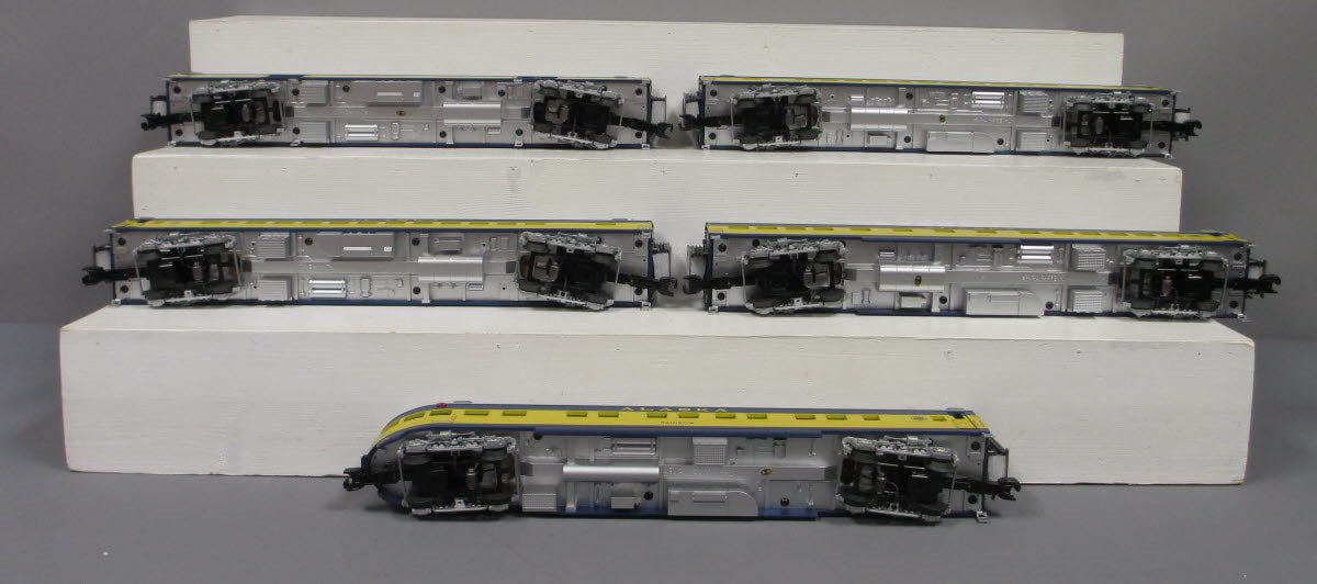 MTH 20-65235 O Alaska 5pk 70' Smoothside Psg.Cars