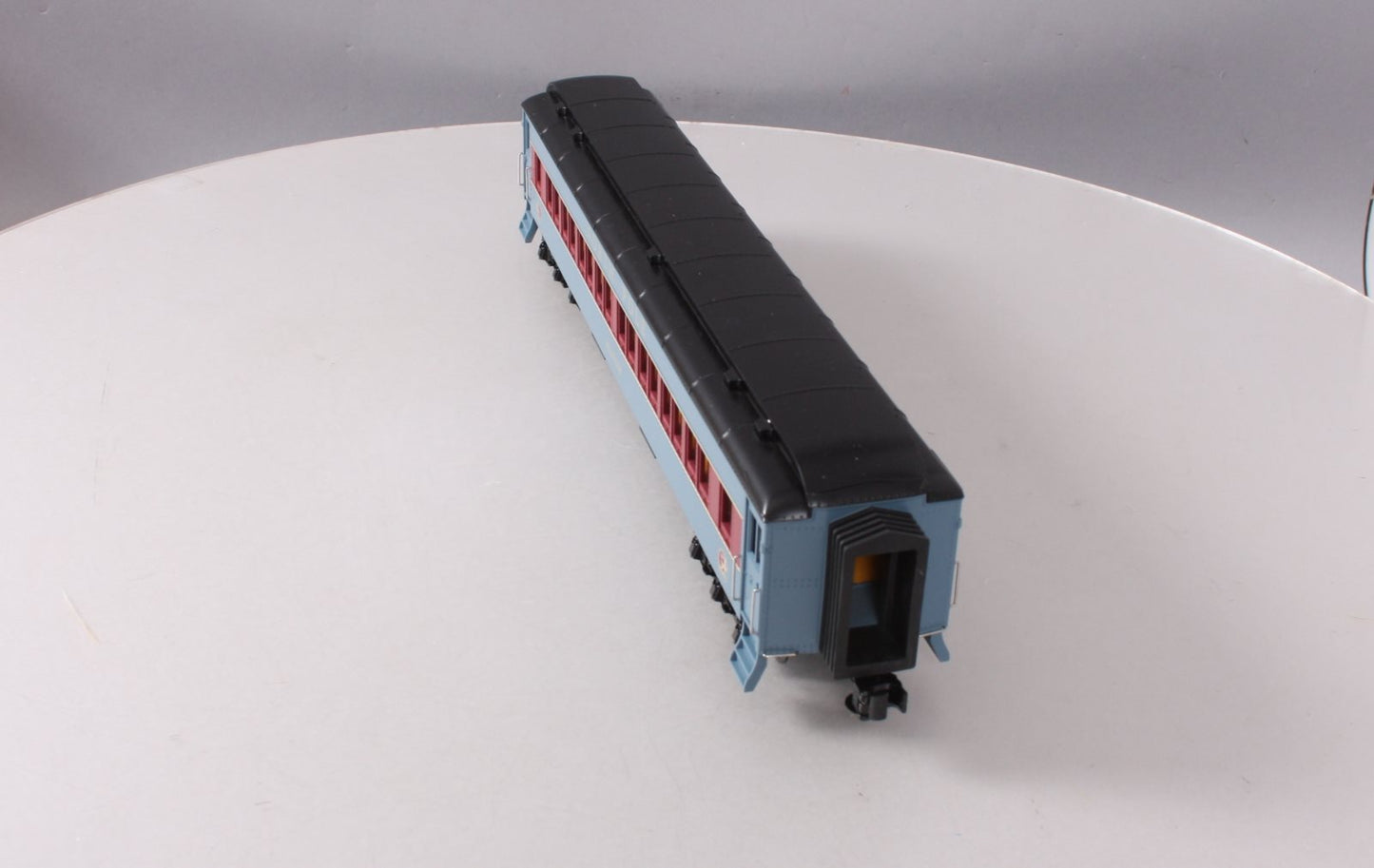 MTH 30-69281 O North Pole 60' Madison Coach Prancer