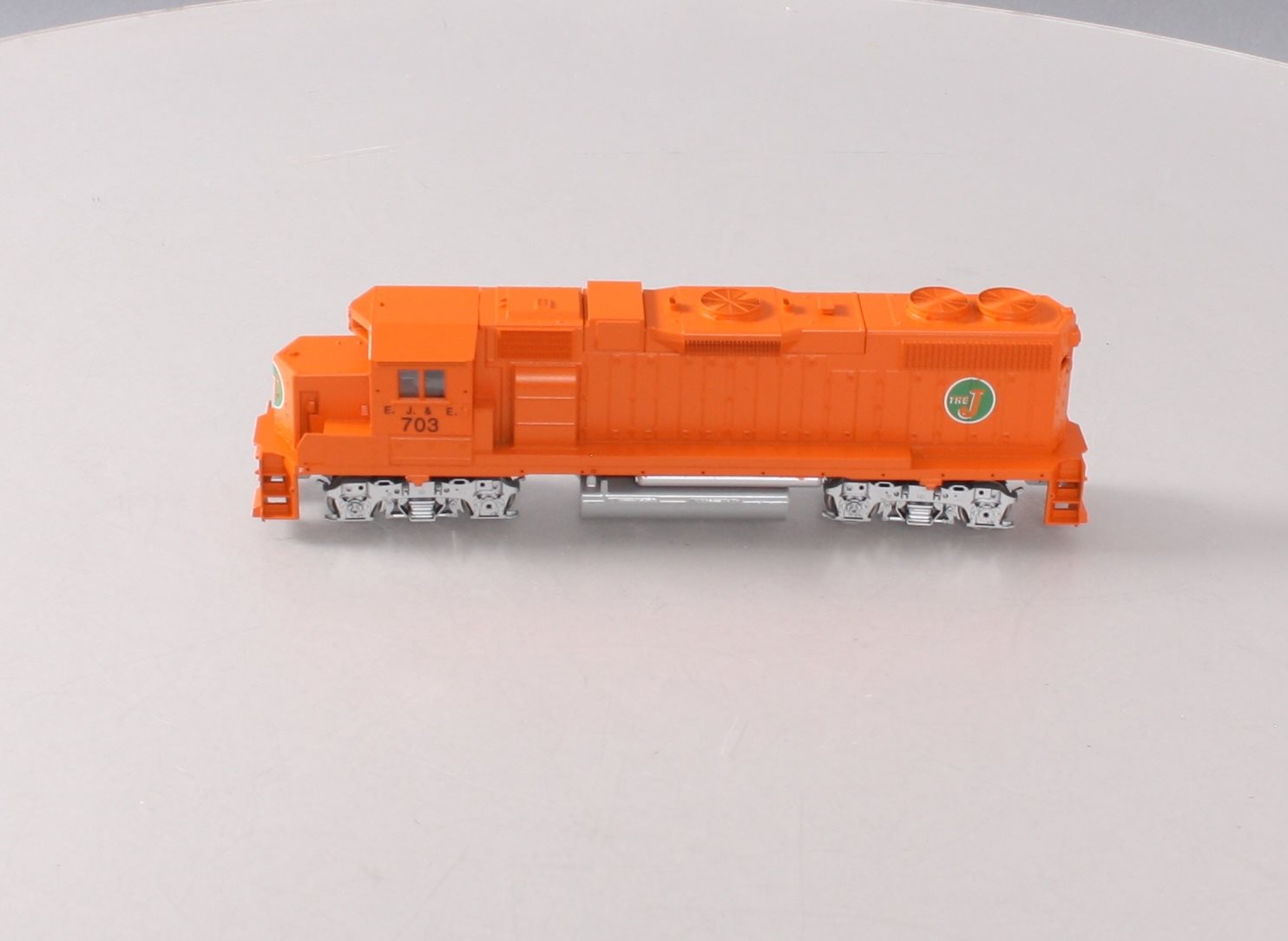 Athearn 2224 HO Elgin Joliet Eastern GP38-2 Powered Diesel Locomotive #703