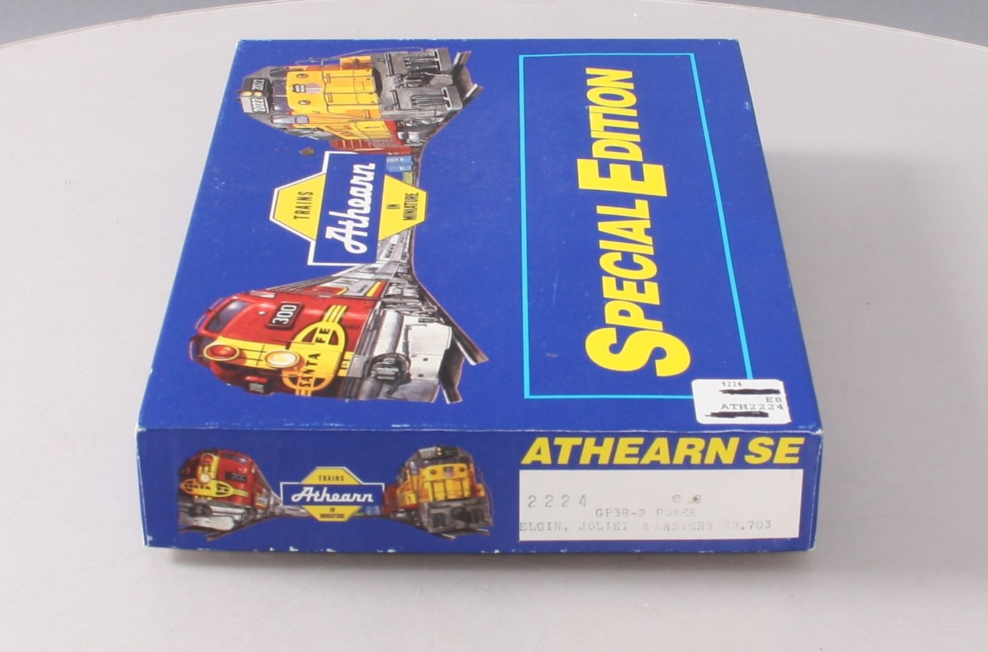 Athearn 2224 HO Elgin Joliet Eastern GP38-2 Powered Diesel Locomotive #703