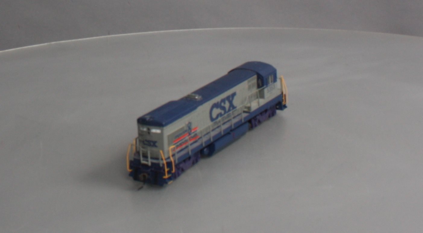 Atlas 10000445 CSX U30B Phase 2 #5353
