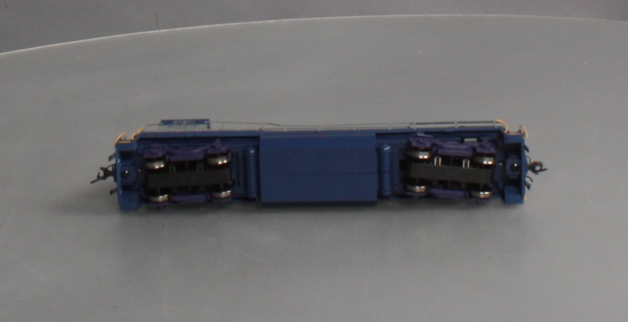 Atlas 10000445 CSX U30B Phase 2 #5353