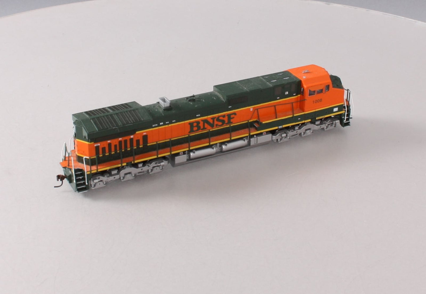 Athearn 77934 HO BNSF GE Dash 9-44CW Diesel Locomotive #1008