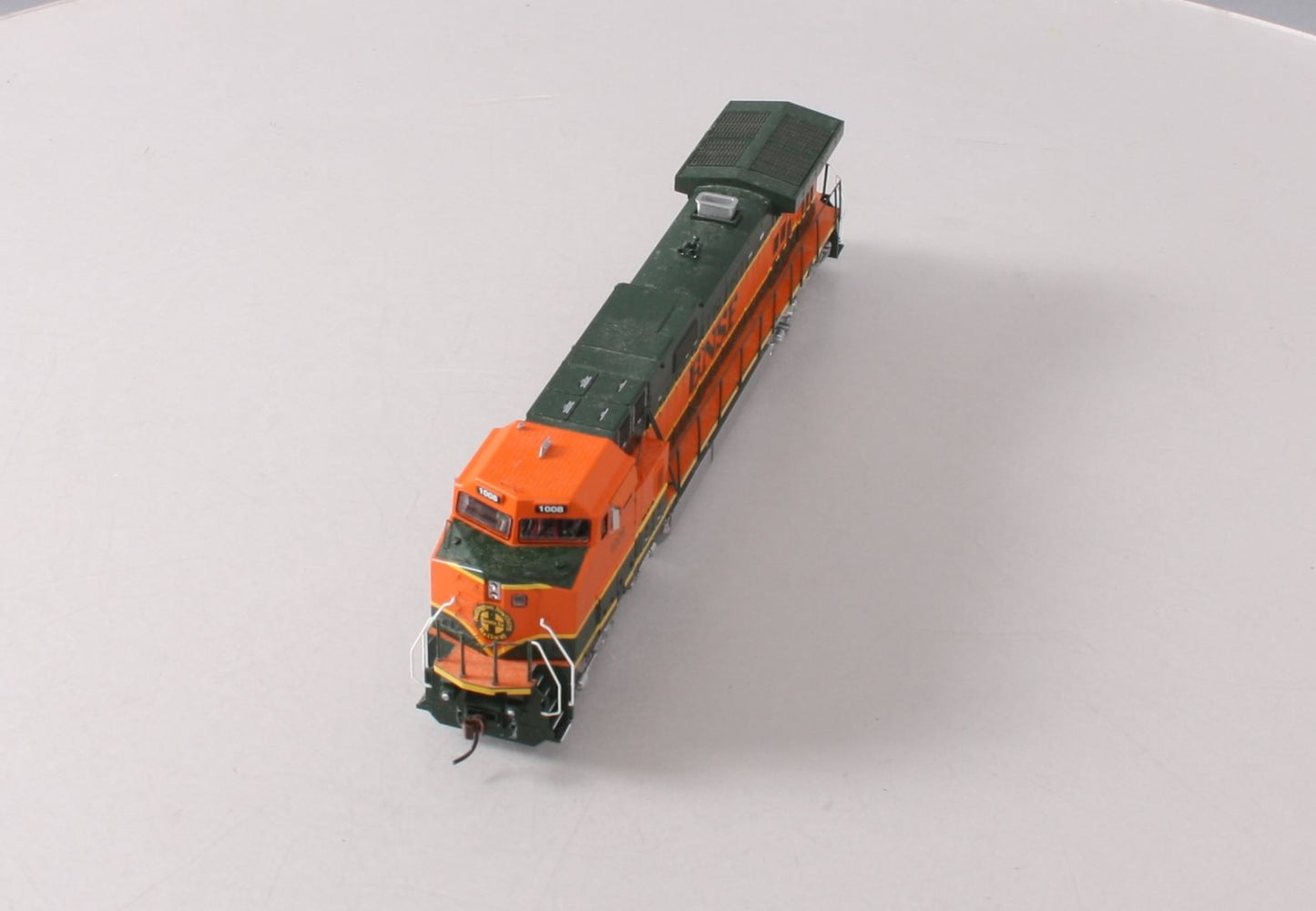 Athearn 77934 HO BNSF GE Dash 9-44CW Diesel Locomotive #1008