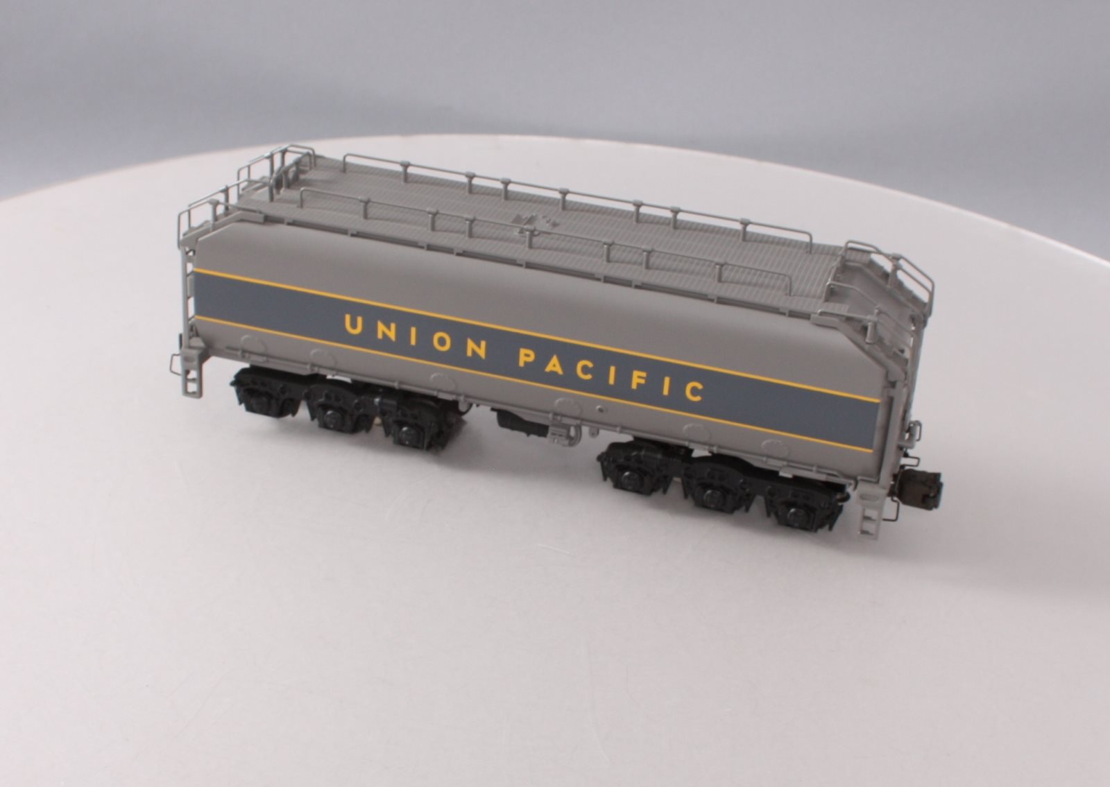 Lionel 6-11227 O Gauge Union Pacifc Legacy Water Tender