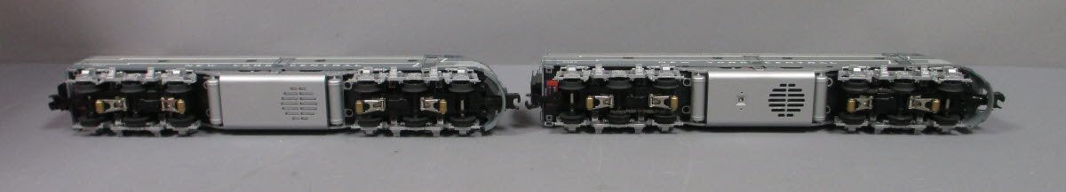 Lionel 6-84088 O LEGACY New York Central AA E8 Diesel Locomotive Set #4036/4037