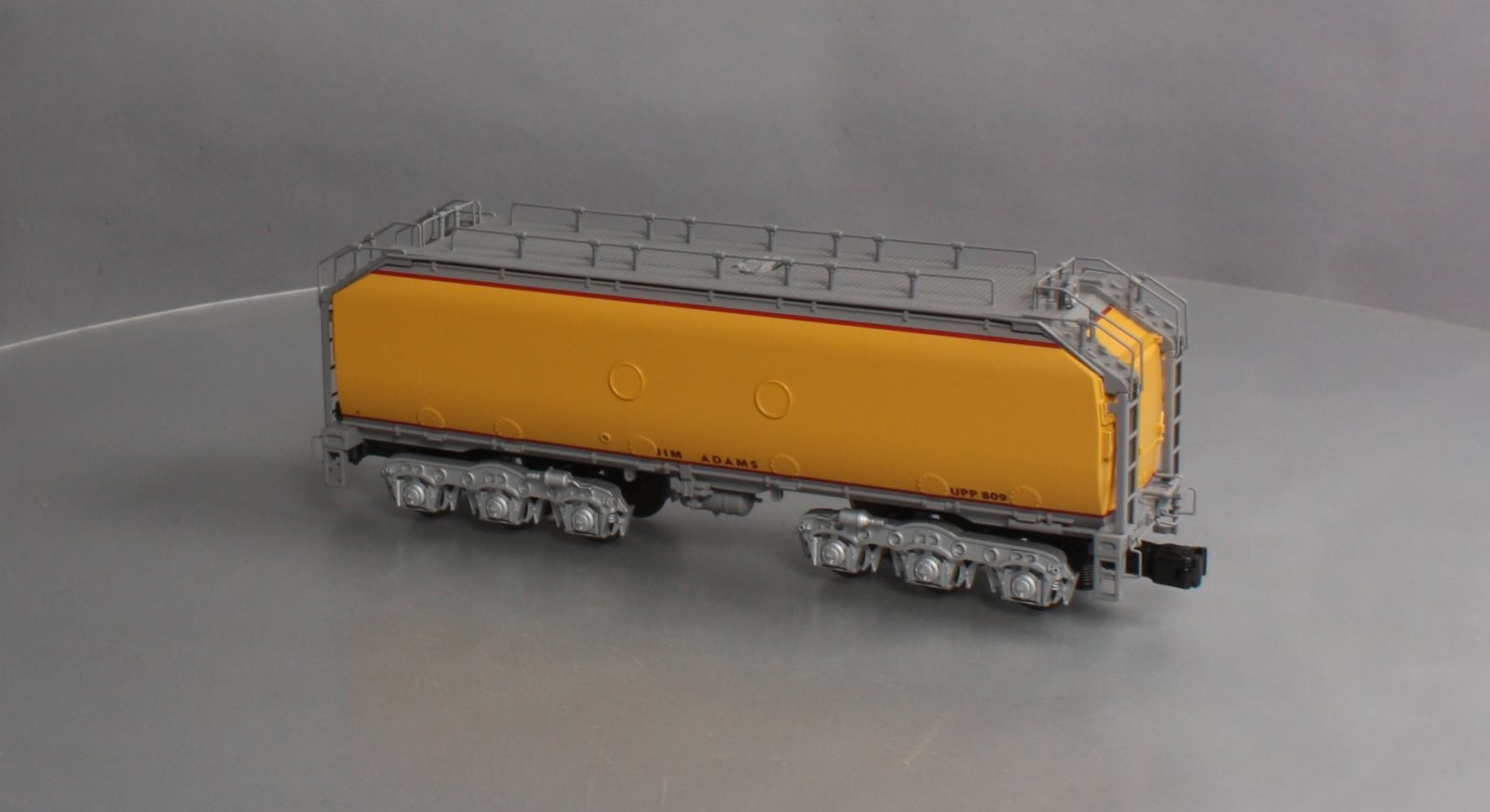 Lionel 1931314 O VISIONLINE Union Pacific Auxiliary Water Tender UP #809 w/Flags