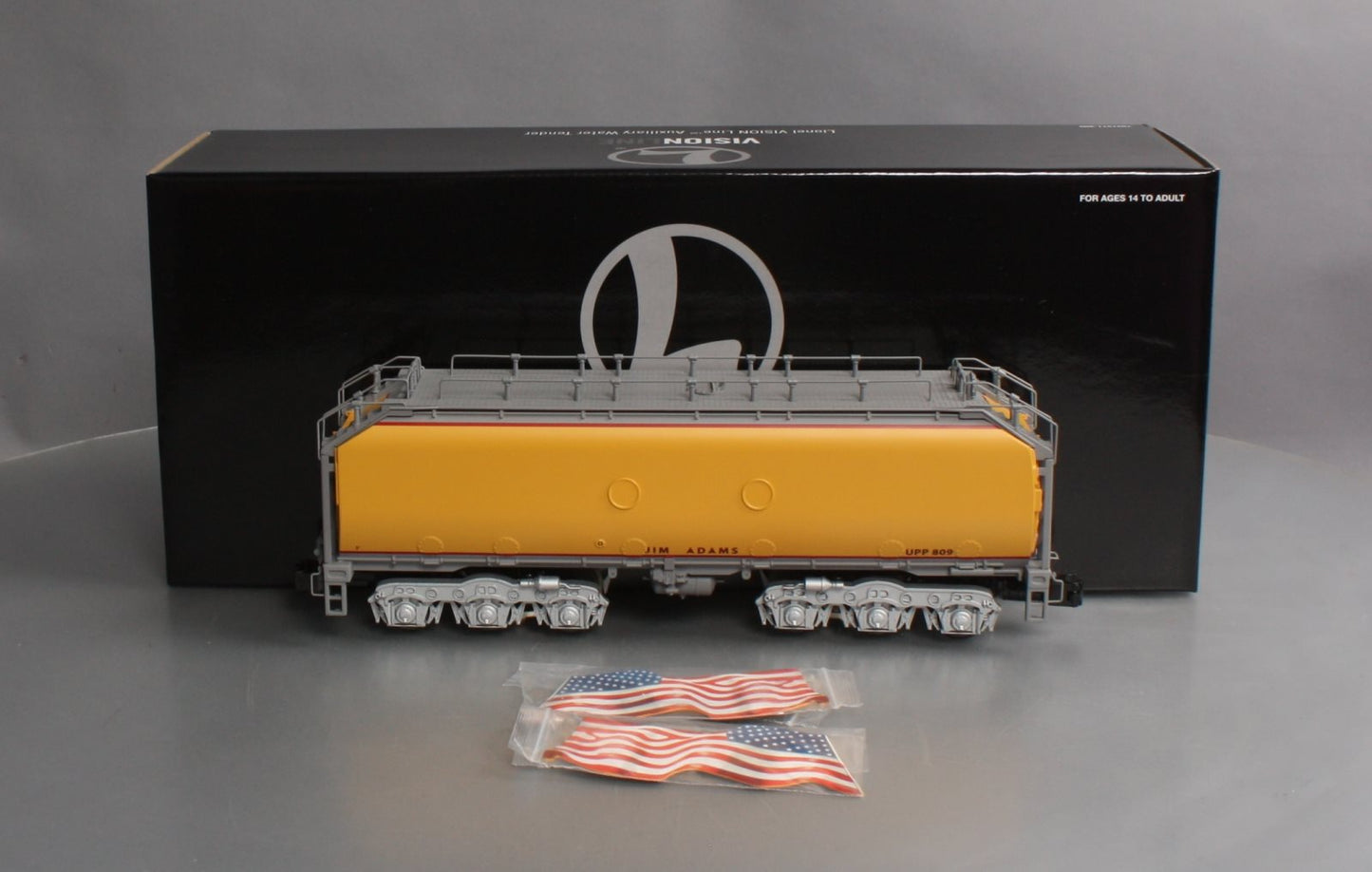 Lionel 1931314 O VISIONLINE Union Pacific Auxiliary Water Tender UP #809 w/Flags