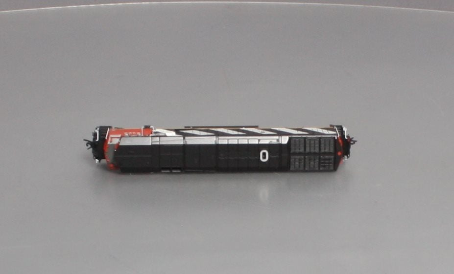 Rapido 540505 N Canadian National DASH 8-40 Diesel Locomotive #2422