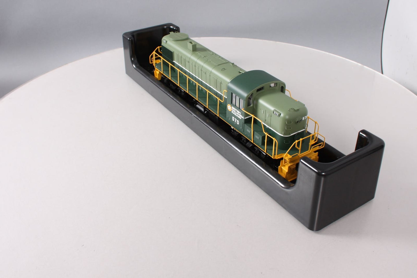 Atlas 20023002 O British Columbia Trainman Alco RS-3 3-Rail Diesel Loco #570