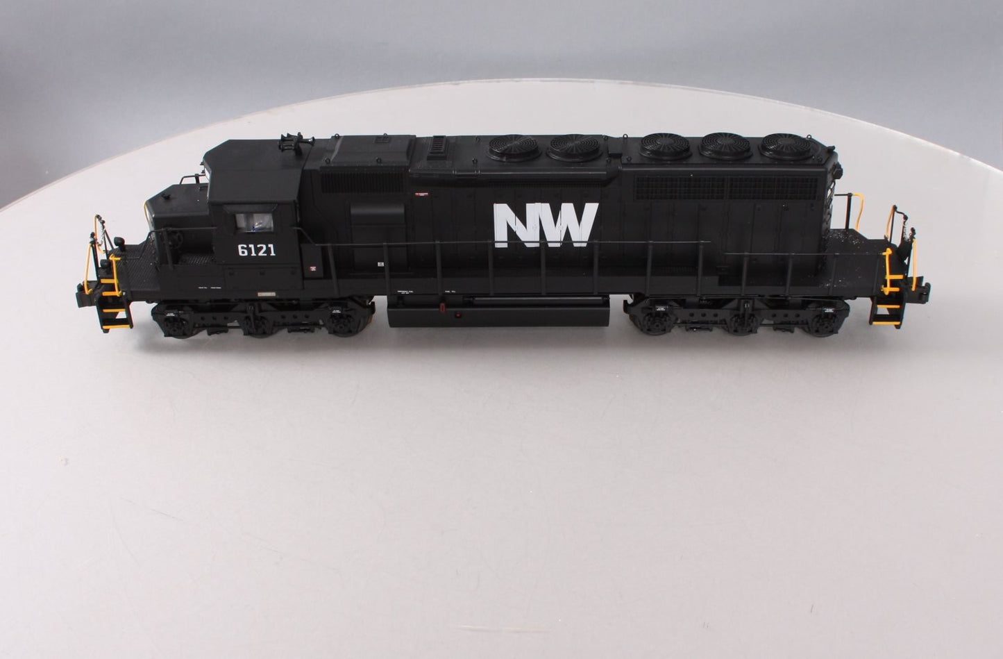 Lionel 6-34776 Norfolk & Western Legacy Scale SD40-2 Diesel Locomotive #6121