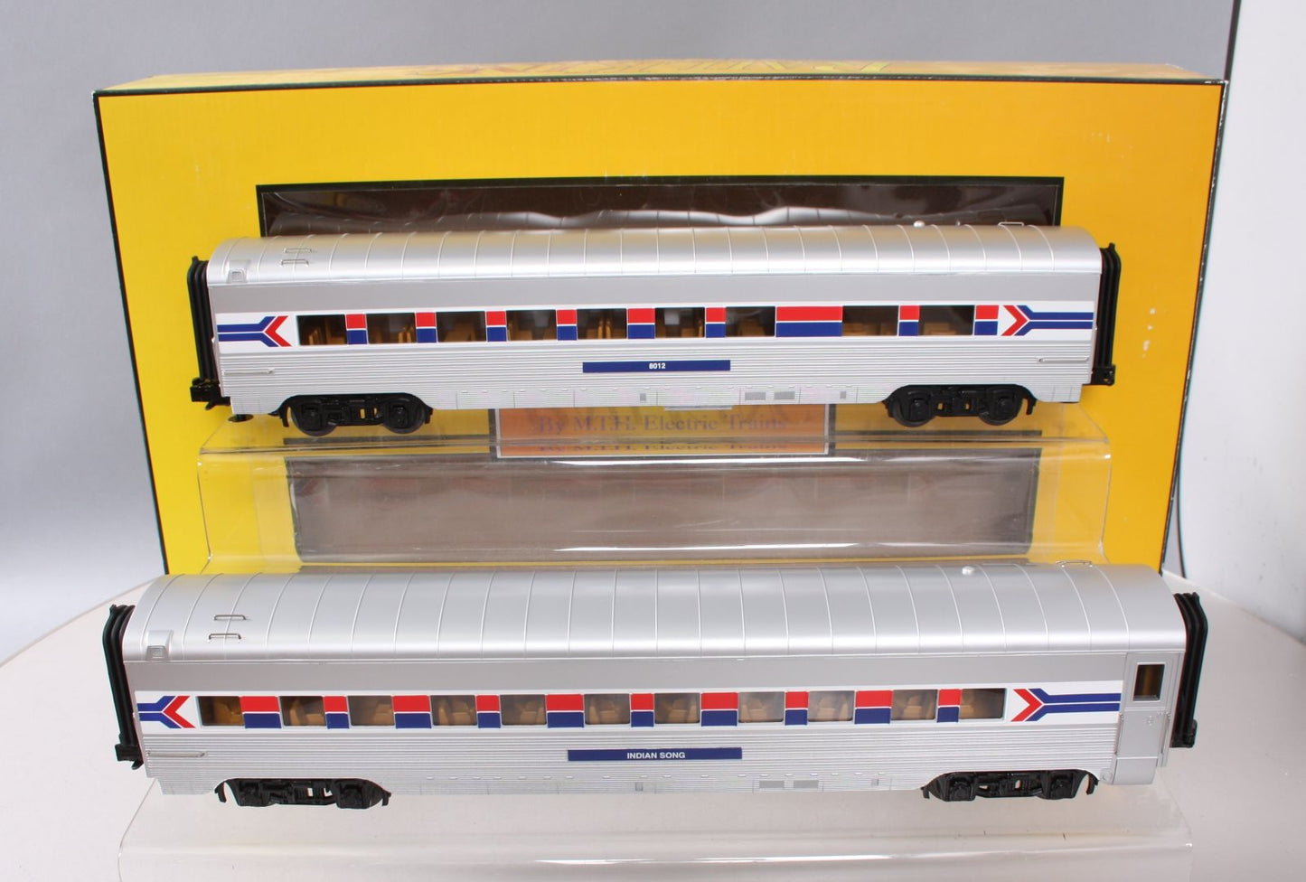 MTH 30-67716 O-27 60' Streamline Sleeper/Diner, Amtrak
