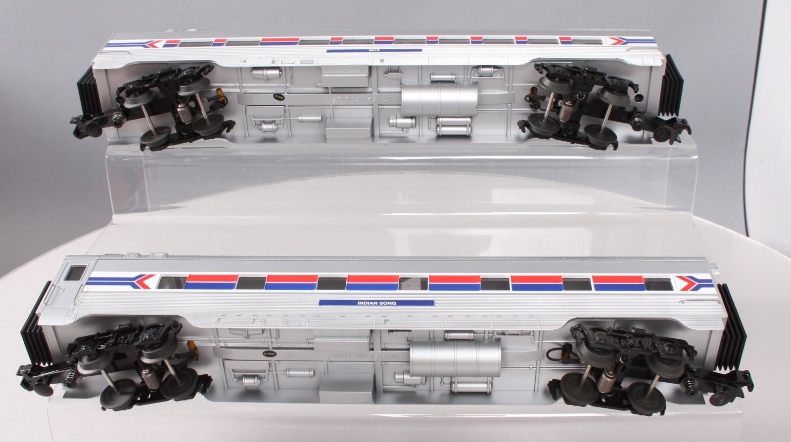 MTH 30-67716 O-27 60' Streamline Sleeper/Diner, Amtrak