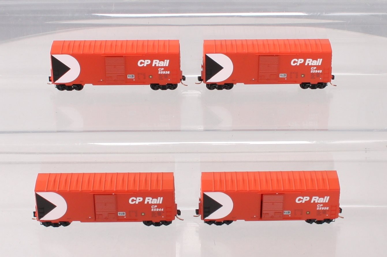 Micro-Trains 99300032 N CP 40' Boxcar w/o Roof Walks Runner Pack (Set of 4)