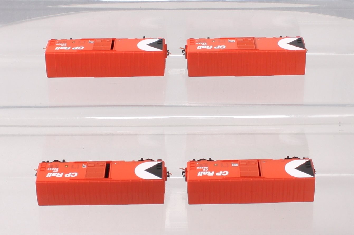 Micro-Trains 99300032 N CP 40' Boxcar w/o Roof Walks Runner Pack (Set of 4)