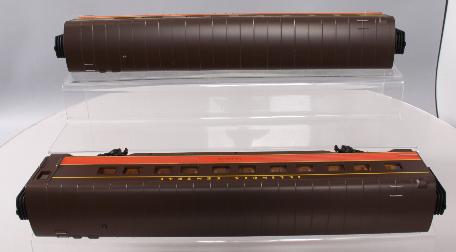 MTH 30-67922 O Illinois Central RailKing 2-Car 60' Streamlined Sleeper/Diner