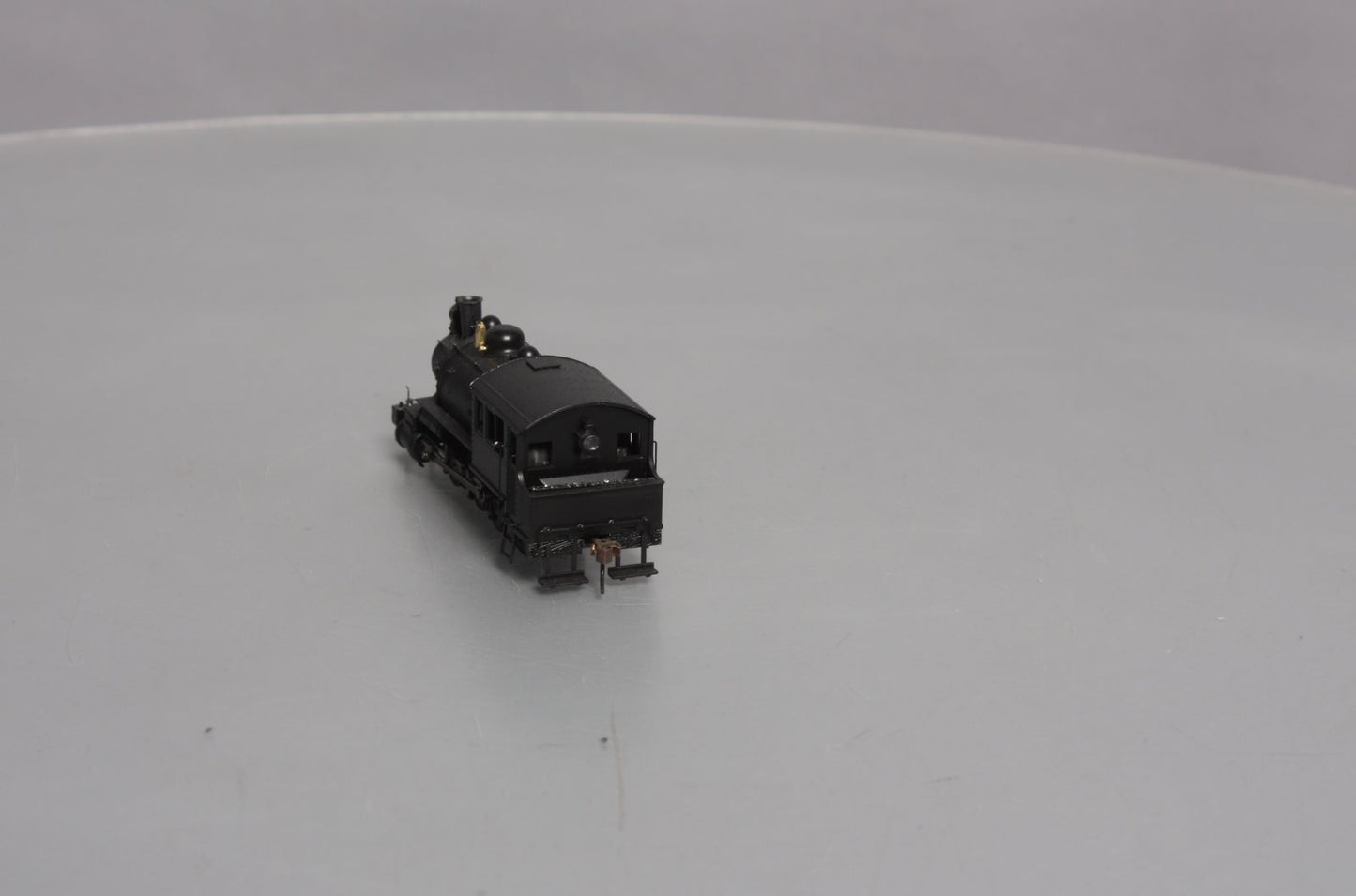 Bachmann 81811 HO Scale Undecorated 0-6-0 Saddle Tank Steam Locomotive