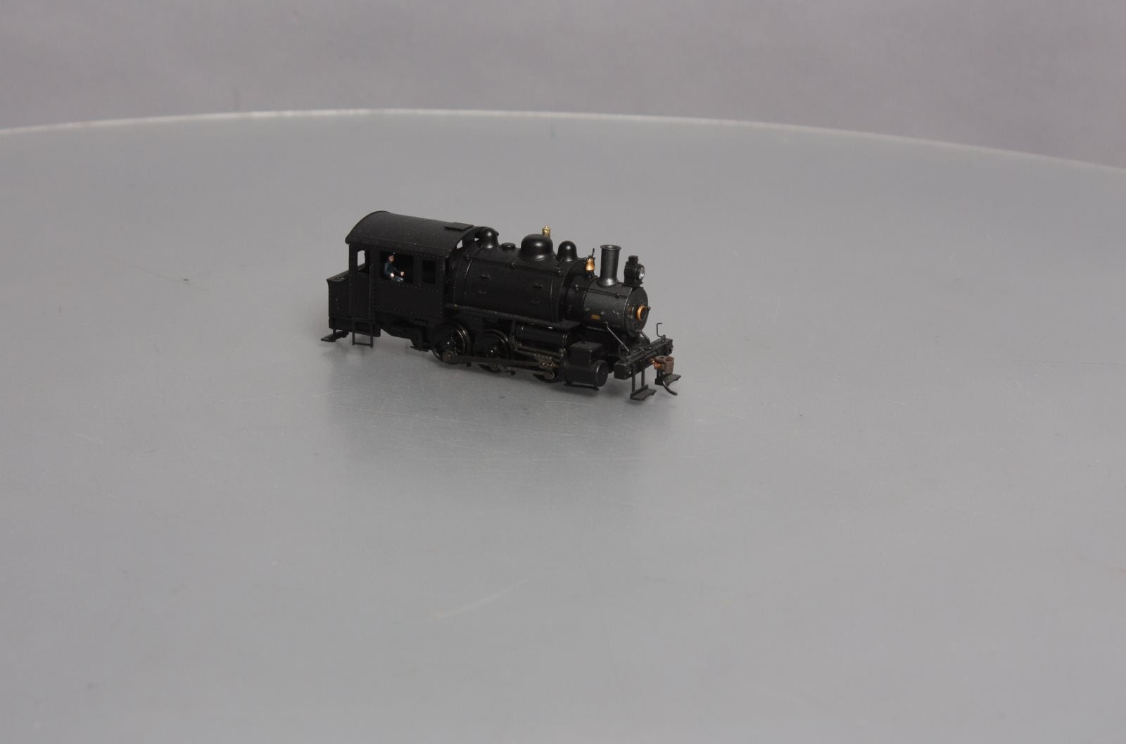 Bachmann 81811 HO Scale Undecorated 0-6-0 Saddle Tank Steam Locomotive