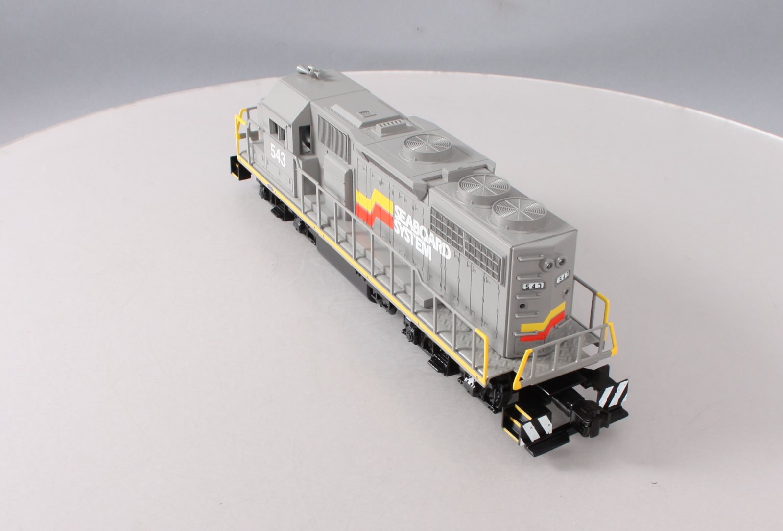 Lionel 6-84940 Seaboard System LionChief Plus GP38 Diesel Locomotive #543