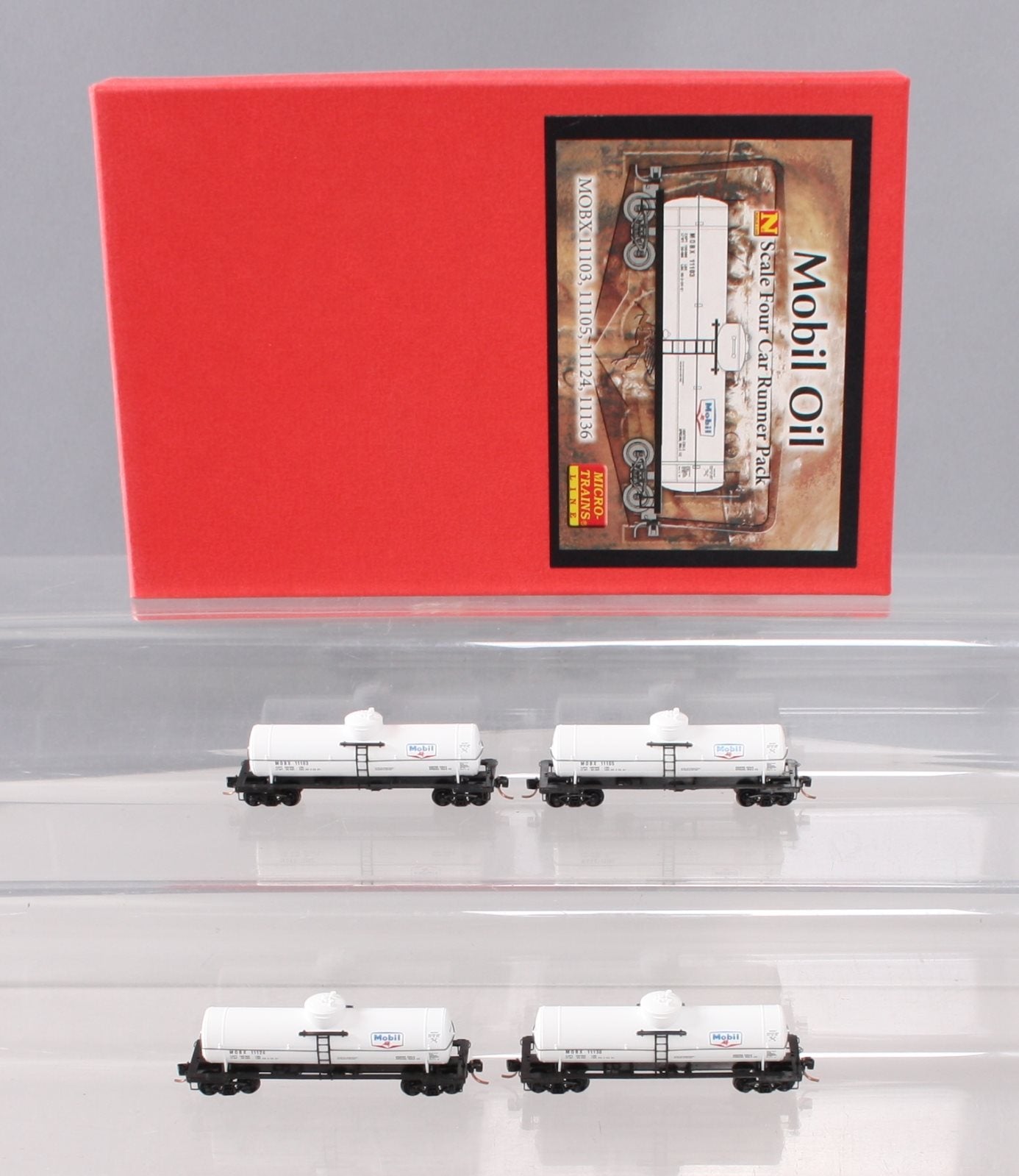Micro-Trains 99300046 N Mobil Oil 39' Single Dome Tank Car (Set of 4)