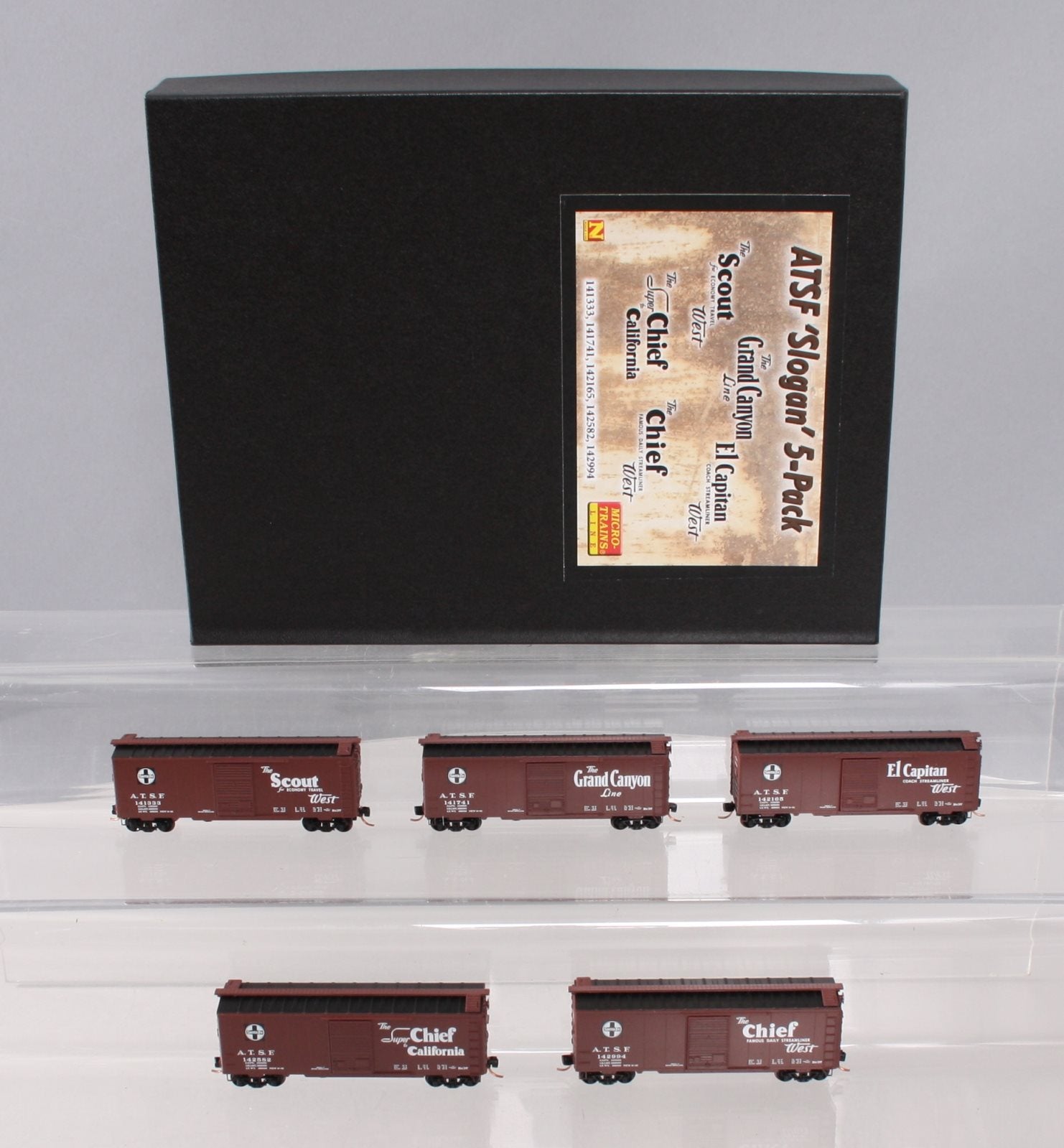 Micro-Trains 99301410 N ATSF 40' Standard Single Door Boxcar Runner Pack