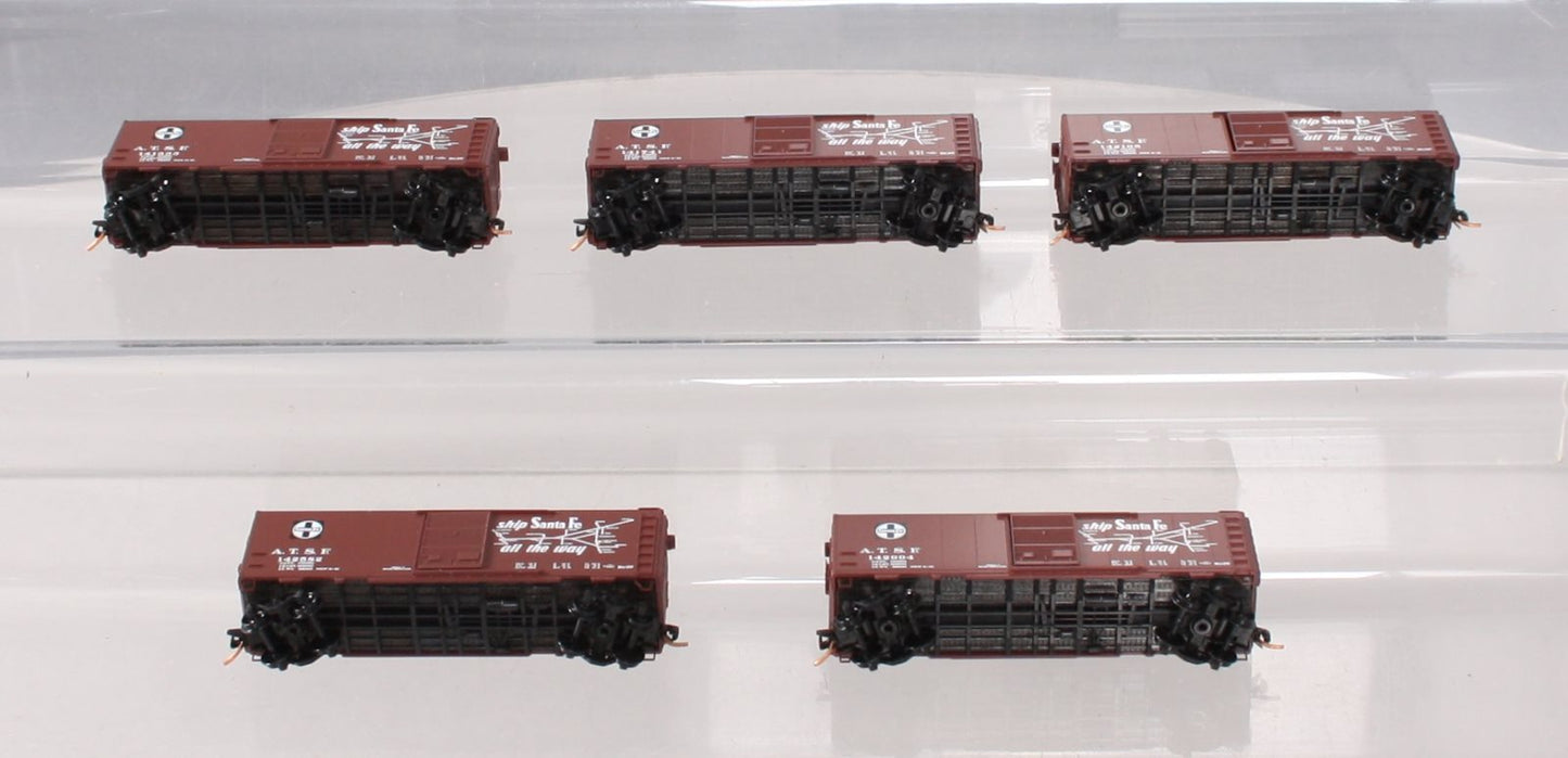 Micro-Trains 99301410 N ATSF 40' Standard Single Door Boxcar Runner Pack