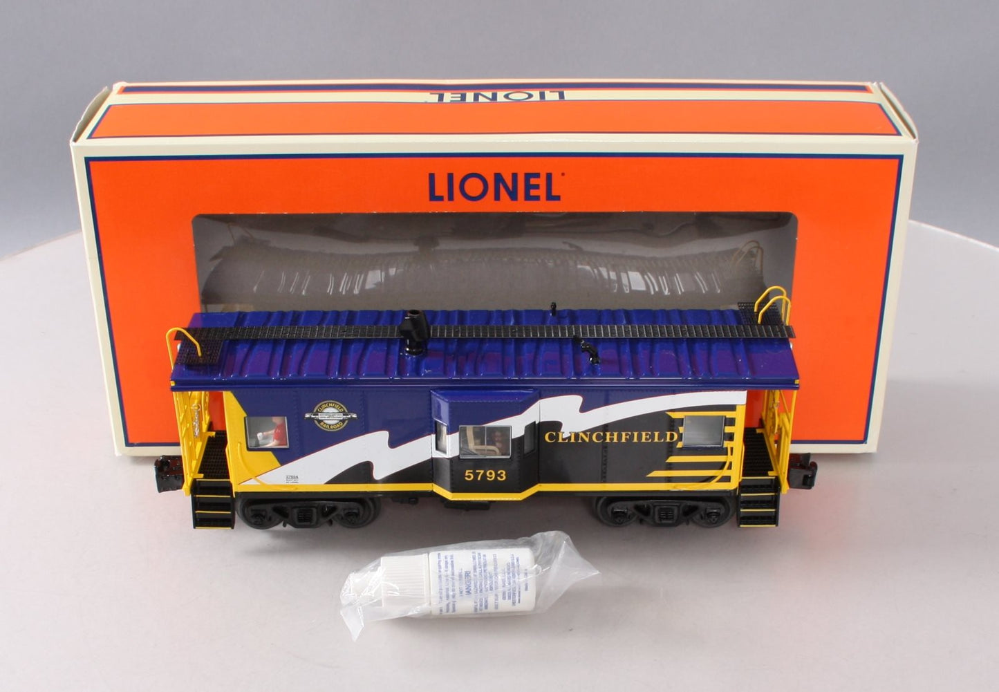 Lionel 6-27654 O CSX/CRR Heritage Bay Window Caboose