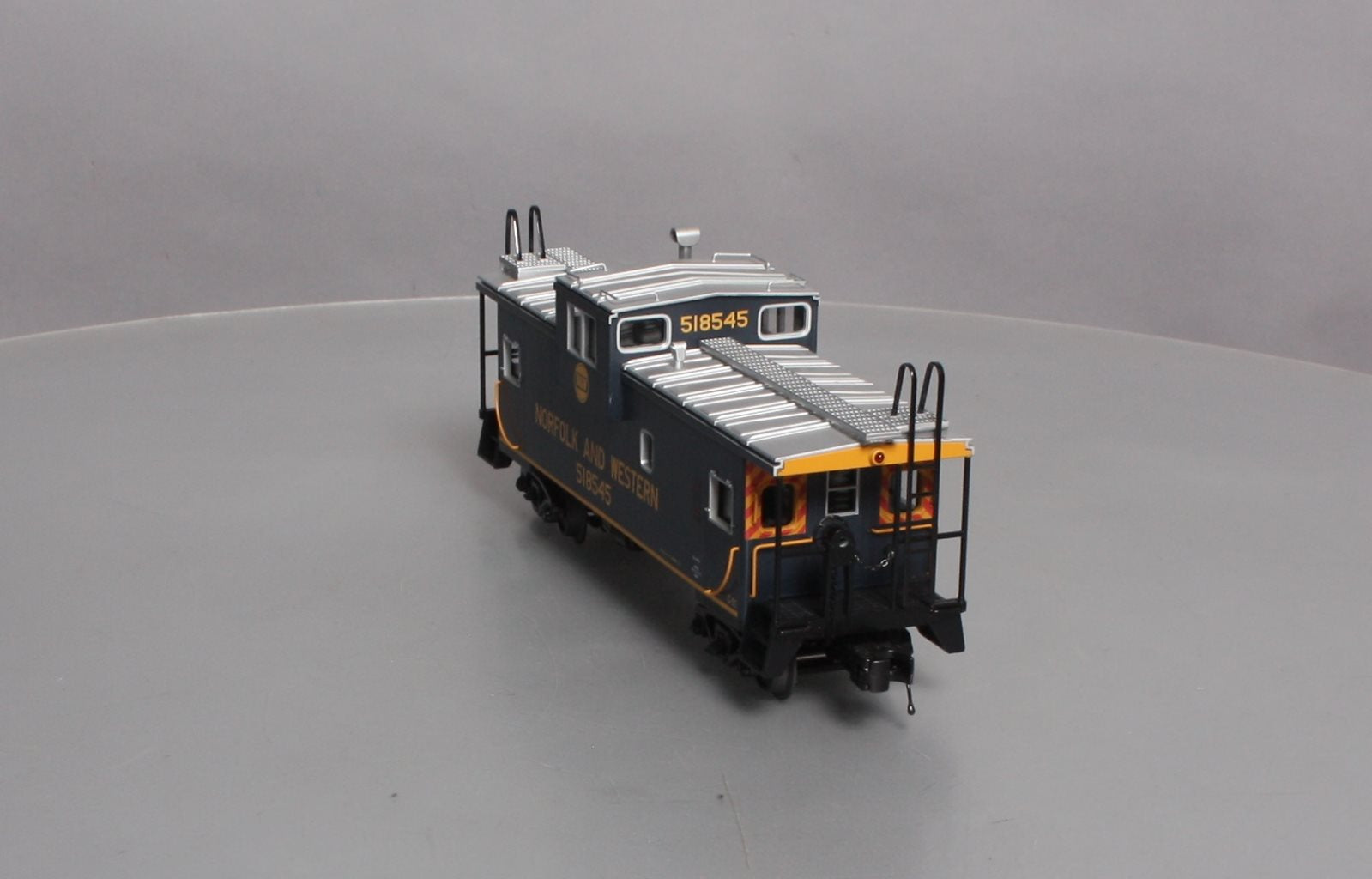 MTH 20-91339 N&W Extended Vision Caboose