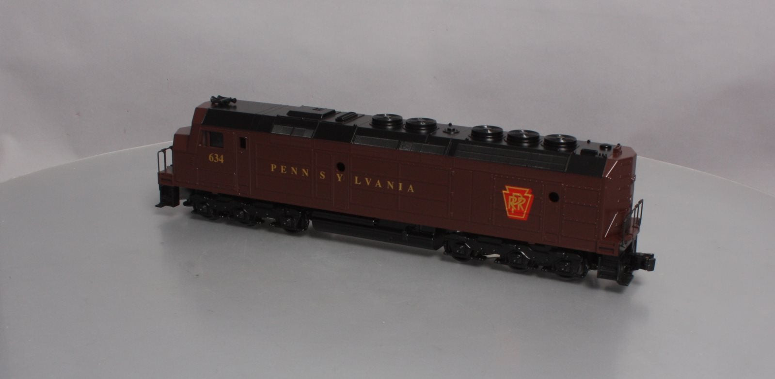 Williams 22401 O Gauge Pennsylvania FP-45 Powered Diesel Locomotive #634