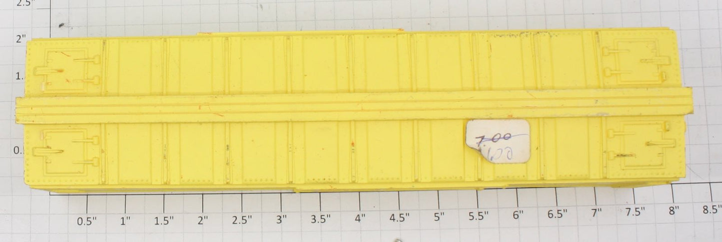 Acme 0810-21 Yellow Boxcar Shell