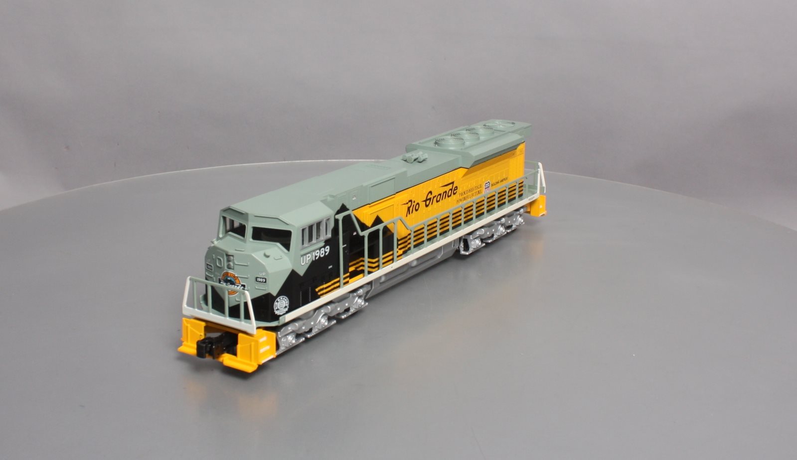 Williams 21813 O Gauge D&RGW SD90 Powered Diesel Locomotive Williams 21813 O Gauge D&RGW SD90 Powered Diesel Locomotive