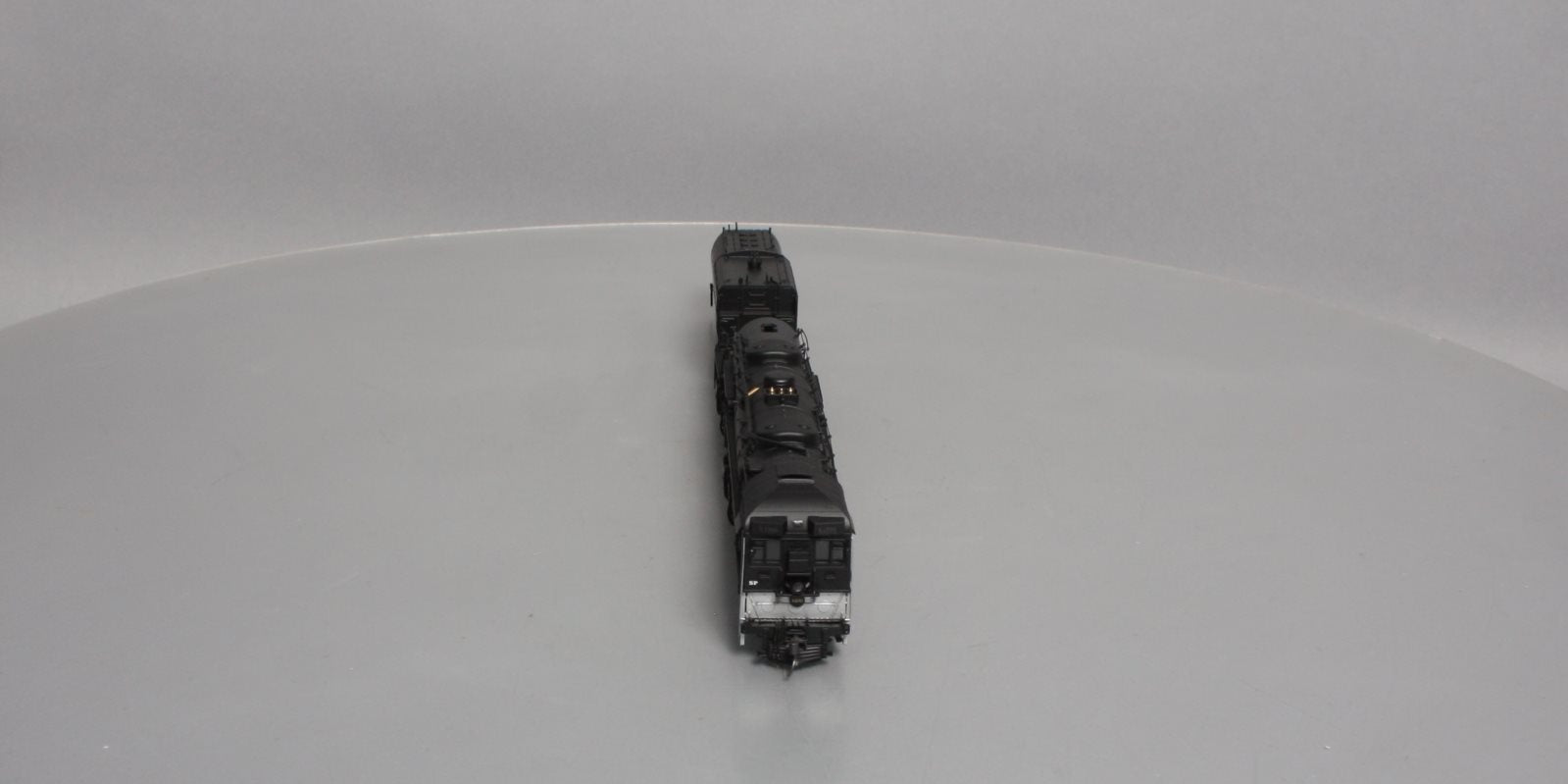Broadway Limited 4100 HO Painted, Unlettered Auxiliary Water Tender